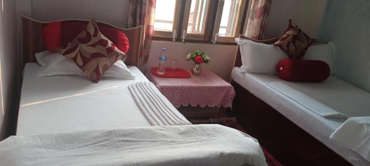 Unique Hotel And Lodge - Pleasure Of Homely Stay - Bandipur Exteriör bild